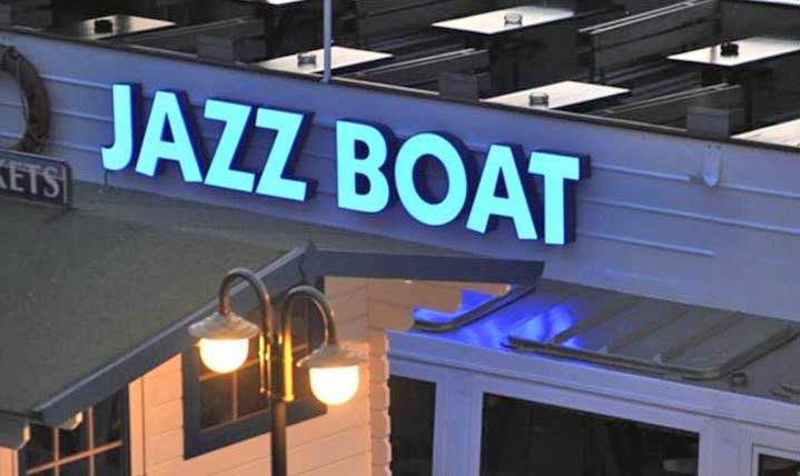 prague jazz boat