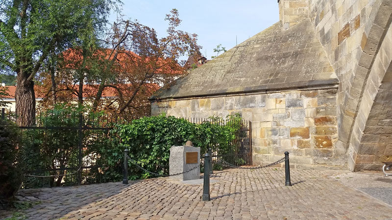 prague new york firefighters memorial with no flowers