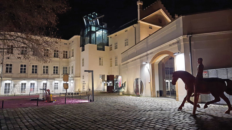 The courtyard on the Prague Kampa Museum at night