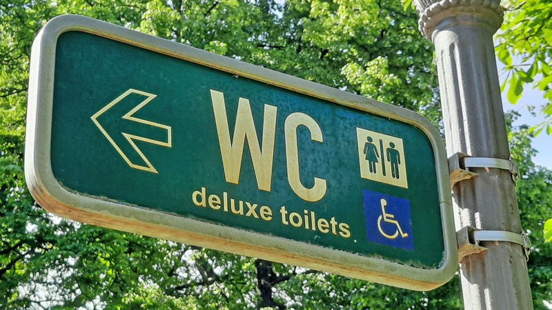 sign saying wc deluxe Prague toilets