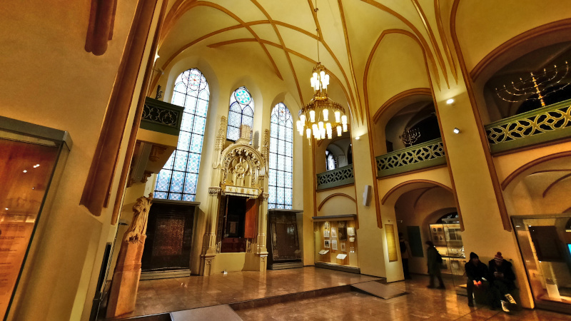 Maisel Synagogue neo-Gothic interior in the direction of the Torah Ark